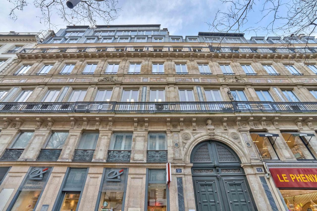 103 - Urban Grands Boulevards Paris Exterior photo